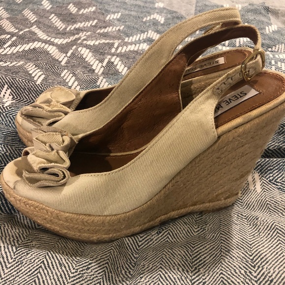 Steve Madden Peep Toe Linen Wedge - Picture 2 of 8